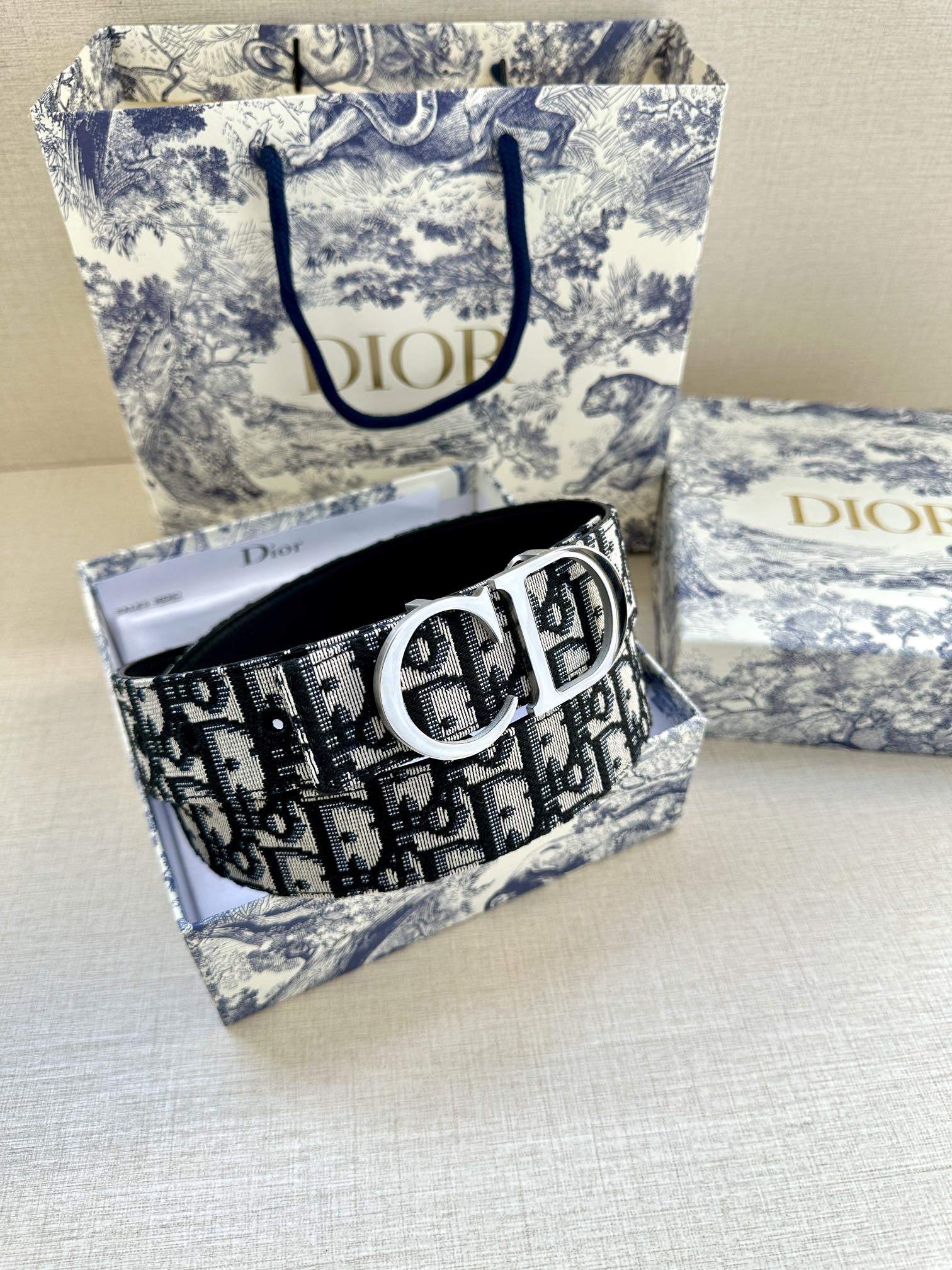 b50bd93f550487dfcda5c7ce5a3399fd_1704438721_288.jpg b50bd93f550487dfcda5c7ce5a3399fd_1704438721_288.jpg