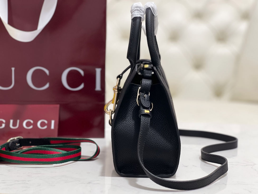 7180539a3e9dc2a94cb56c3a619ec58f_1720601590_0327.jpg 7180539a3e9dc2a94cb56c3a619ec58f_1720601590_0327.jpg