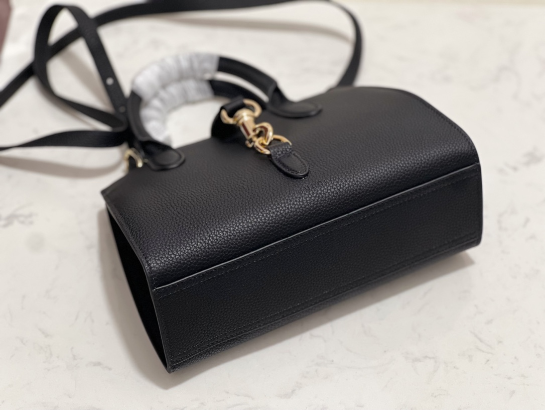 7180539a3e9dc2a94cb56c3a619ec58f_1720601597_6777.jpg 7180539a3e9dc2a94cb56c3a619ec58f_1720601597_6777.jpg