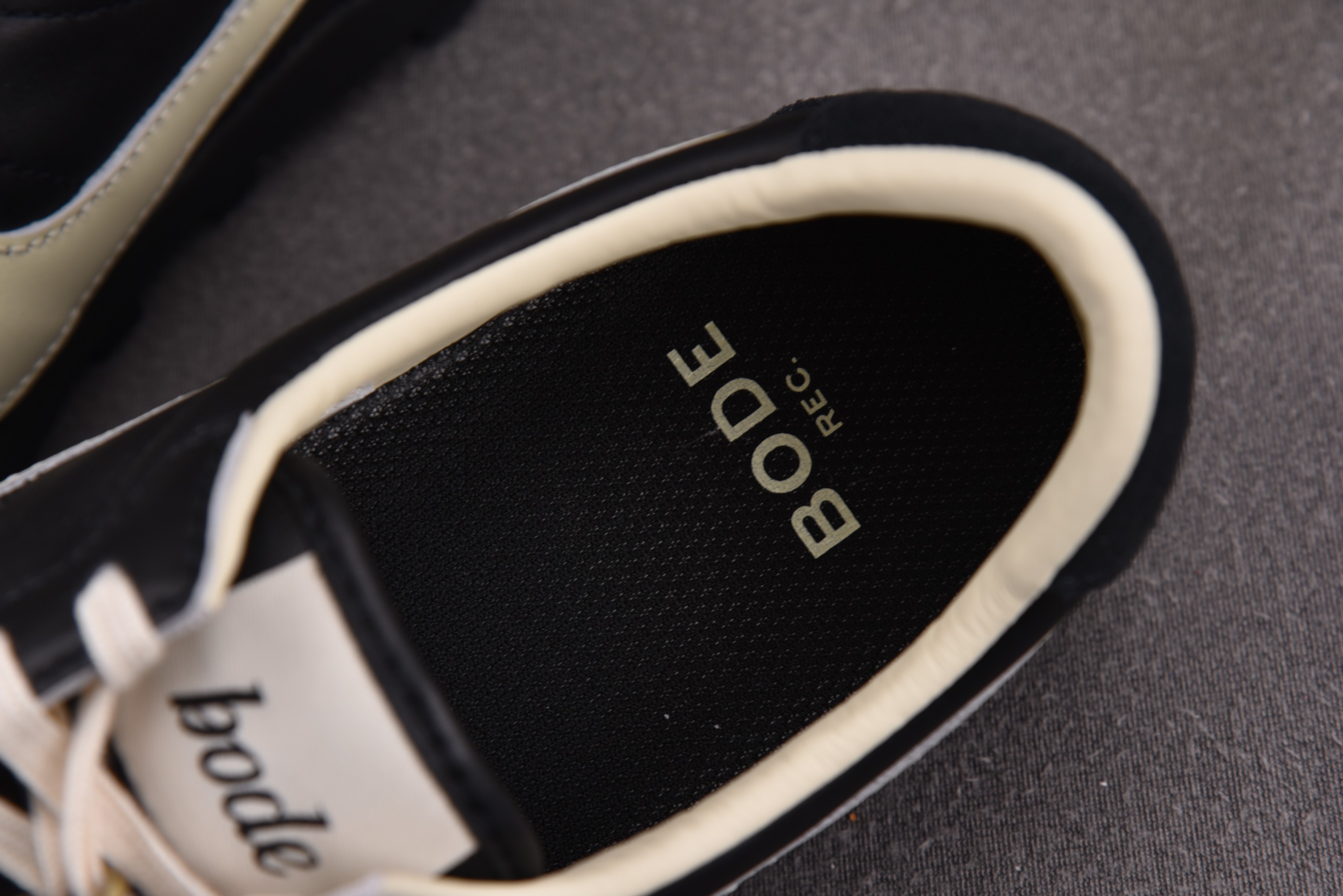 1001039171f40559c0bcadd725bd0676_1723179800_6638.jpg 1001039171f40559c0bcadd725bd0676_1723179800_6638.jpg