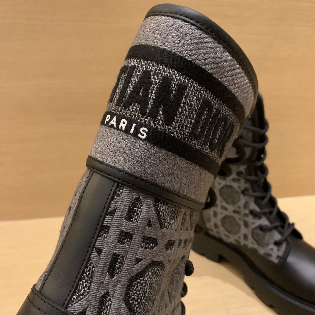 a1ed3a1469d26dea44c259454867a459_1728886513_5217.jpg a1ed3a1469d26dea44c259454867a459_1728886513_5217.jpg