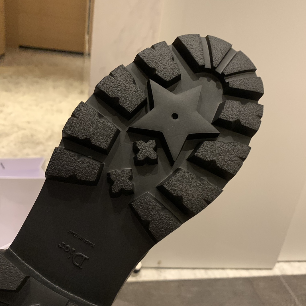 a1ed3a1469d26dea44c259454867a459_1728886533_4386.jpg a1ed3a1469d26dea44c259454867a459_1728886533_4386.jpg