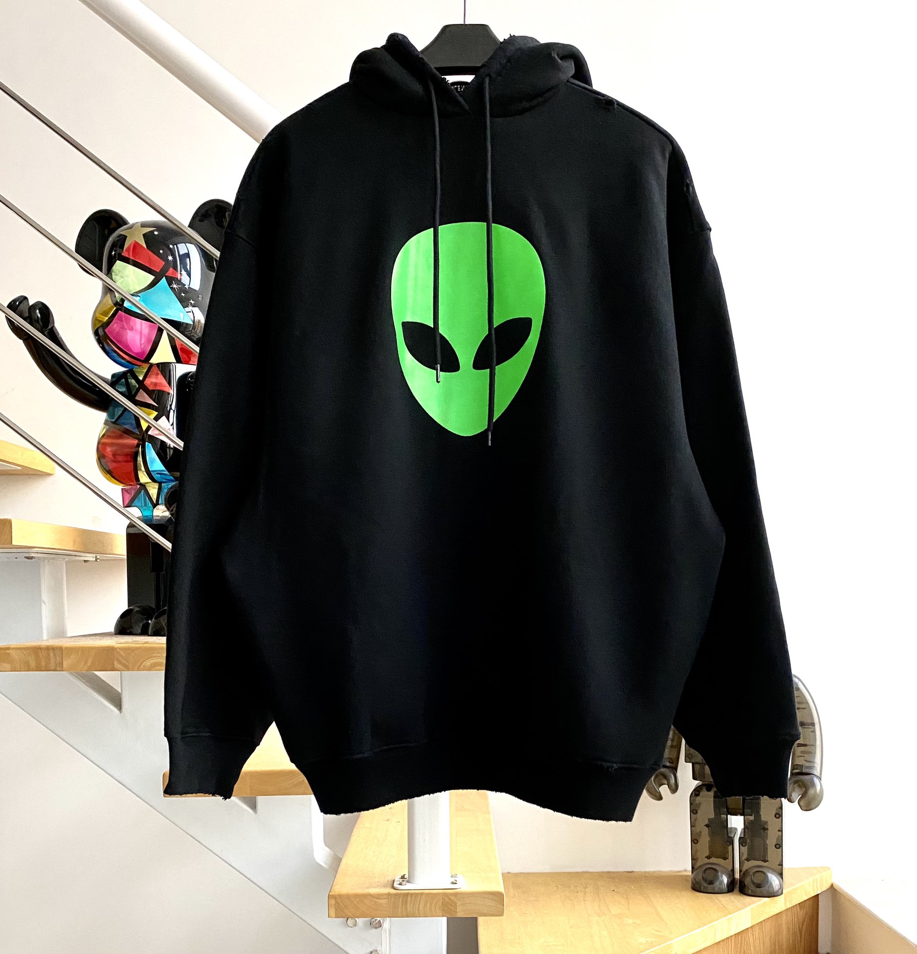 [계단집] 발렌시아가 외계인 로고 후드티 블랙 balenciaga