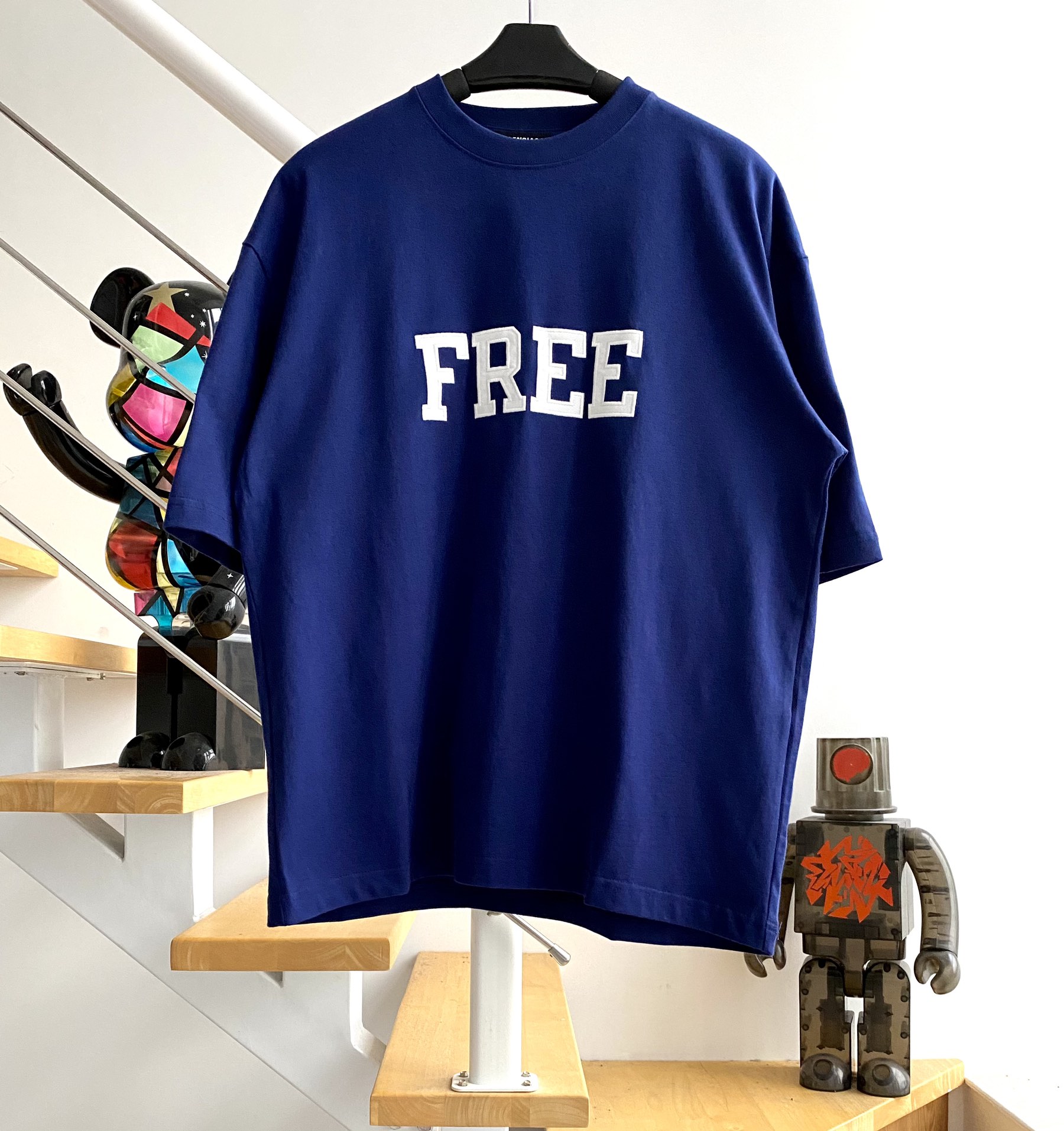 [계단집] 발렌시아가 FREE 티셔츠 블루 balenciaga