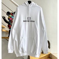 [계단집] 발렌시아가 21FW 모...