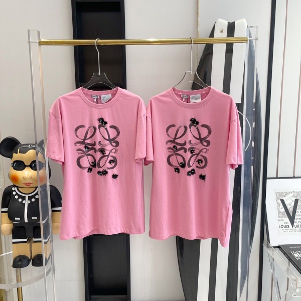 V공장 로에베 Susuwatari Anagram 반팔티 핑크 Loewe