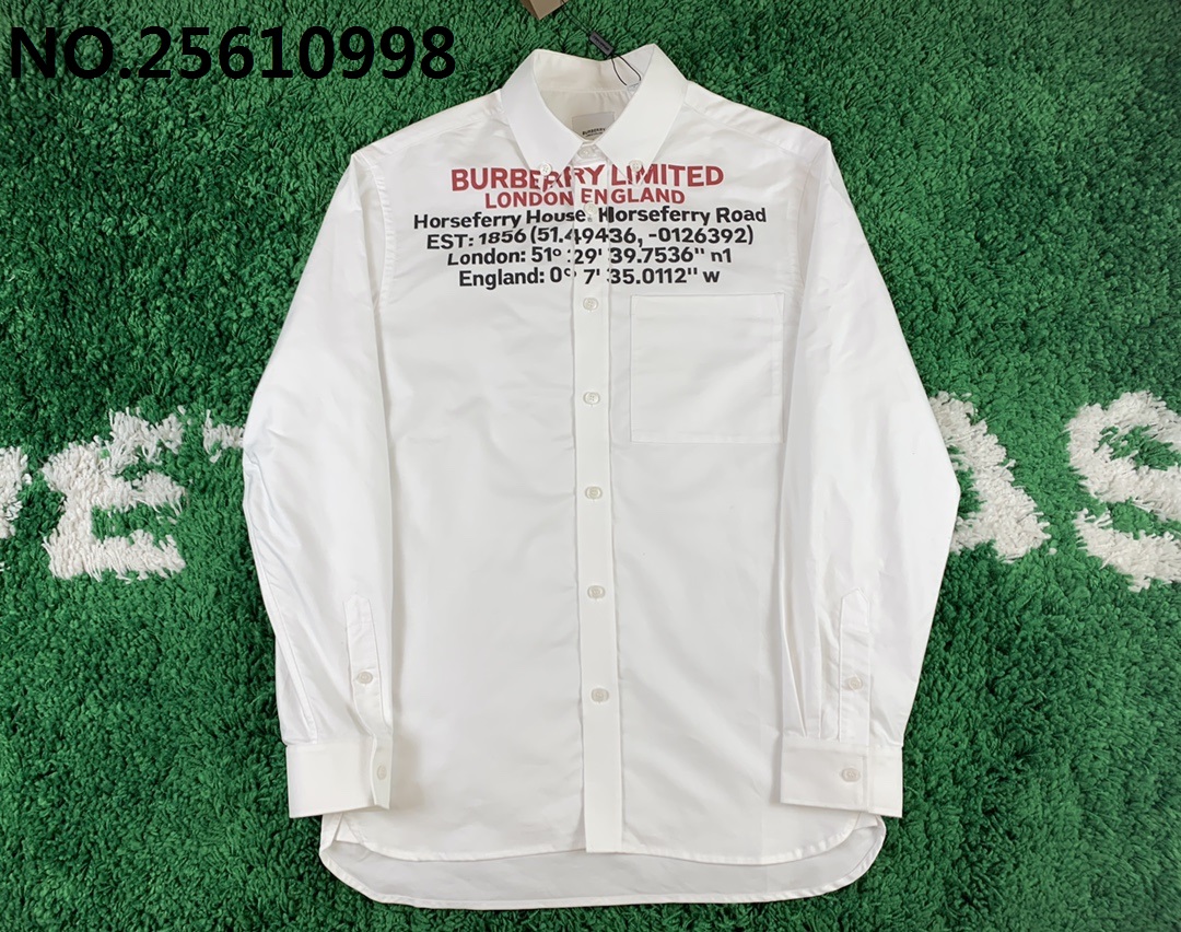 [잔디집2] 버버리 가슴 레터링 긴팔 셔츠 화이트 burberry