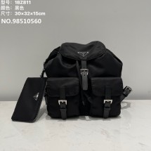 black frame 공장 프라다 파우치가 달린 리나일론 백팩 1BZ811 30*32*15 