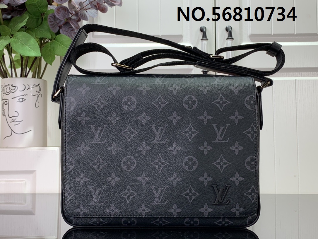 [88factory] 루이비통 디스트릭트 PM 모노그램 이클립스 26*20*7cm M46255 