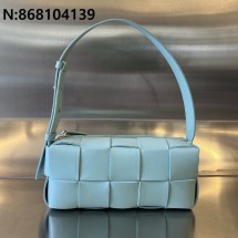 징 팩토리 보테가베네타 스몰 브릭 카세트 729166 23.5*10*20cm 라이트 스카이 블루  