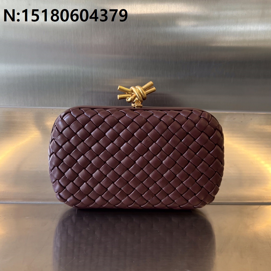 징 팩토리 보테가베네타 놋 717622 20*12*5.5cm 와인 