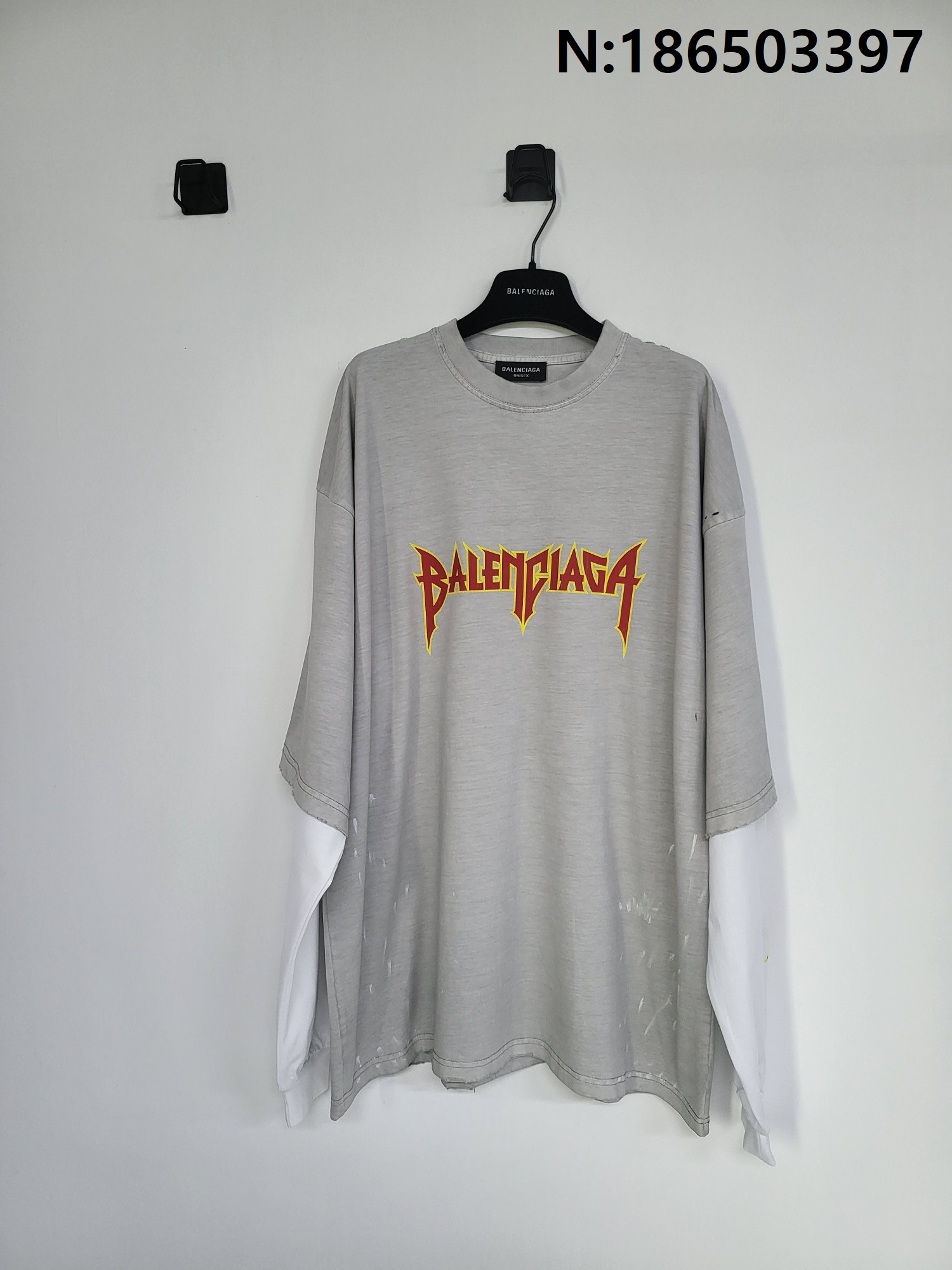 GTR공장 발렌시아가 레드 모노그램 페이크 레이어링 긴팔티 그레이 balenciaga