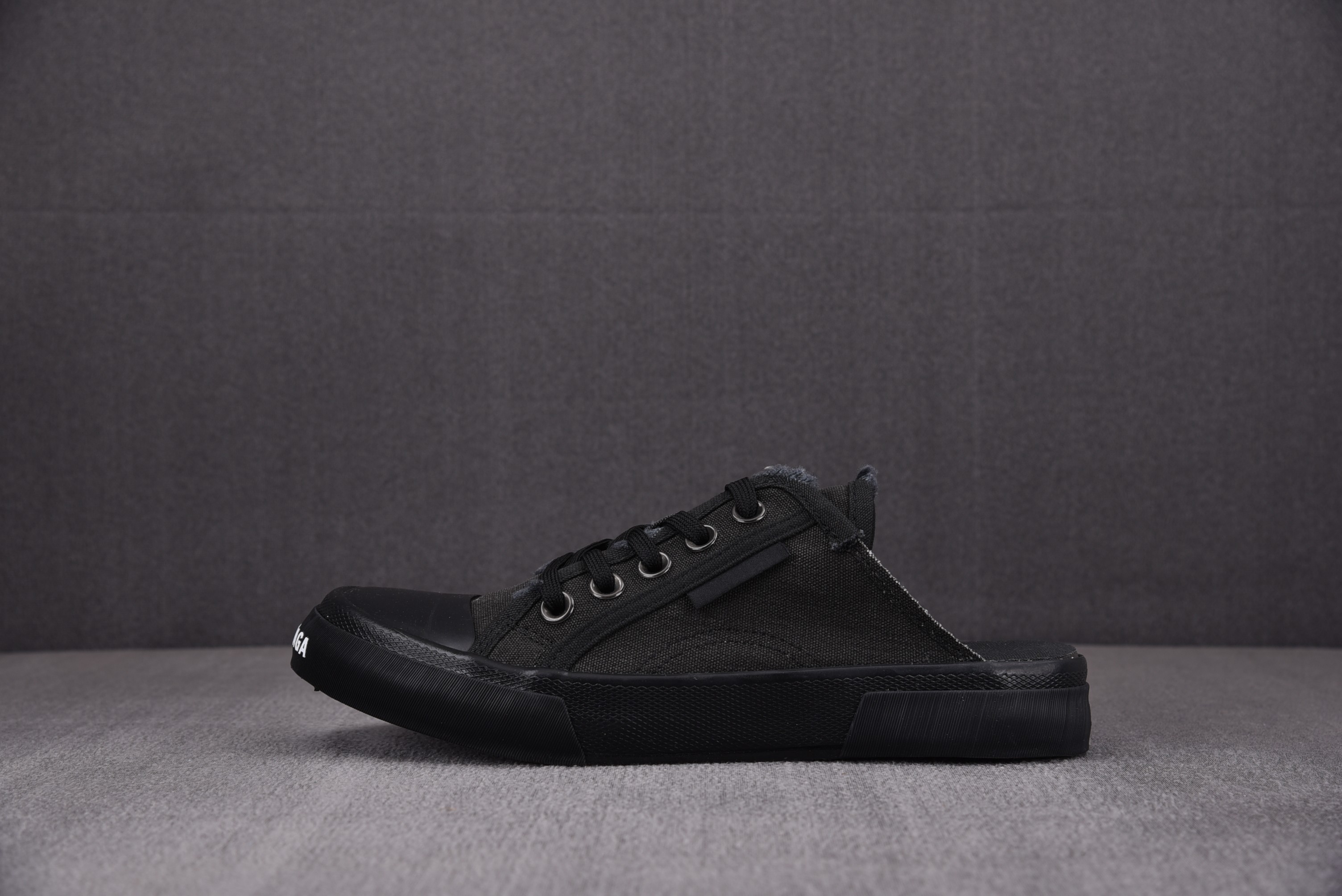 [R] 발렌시아가 파리스 뮬 블랙Balenciaga PARIS MULE Black