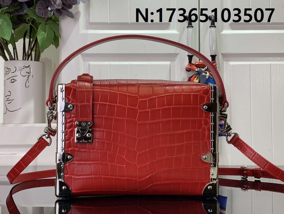[88factory] 루이비통 사이드 트렁크 악어무늬 Petite Malle 숄더백 M46358 21*14*6cm 2컬러 