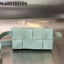 징 팩토리 보테가베네타 미니 카프스킨 레더 벨트 카세트백 뉴 세이지 651053 18.5*5*9.5cm 