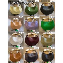 징 팩토리 보테가베네타 사르딘 716082 12컬러 33*20*4cm 