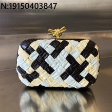 징 팩토리 보테가베네타 놋 717...