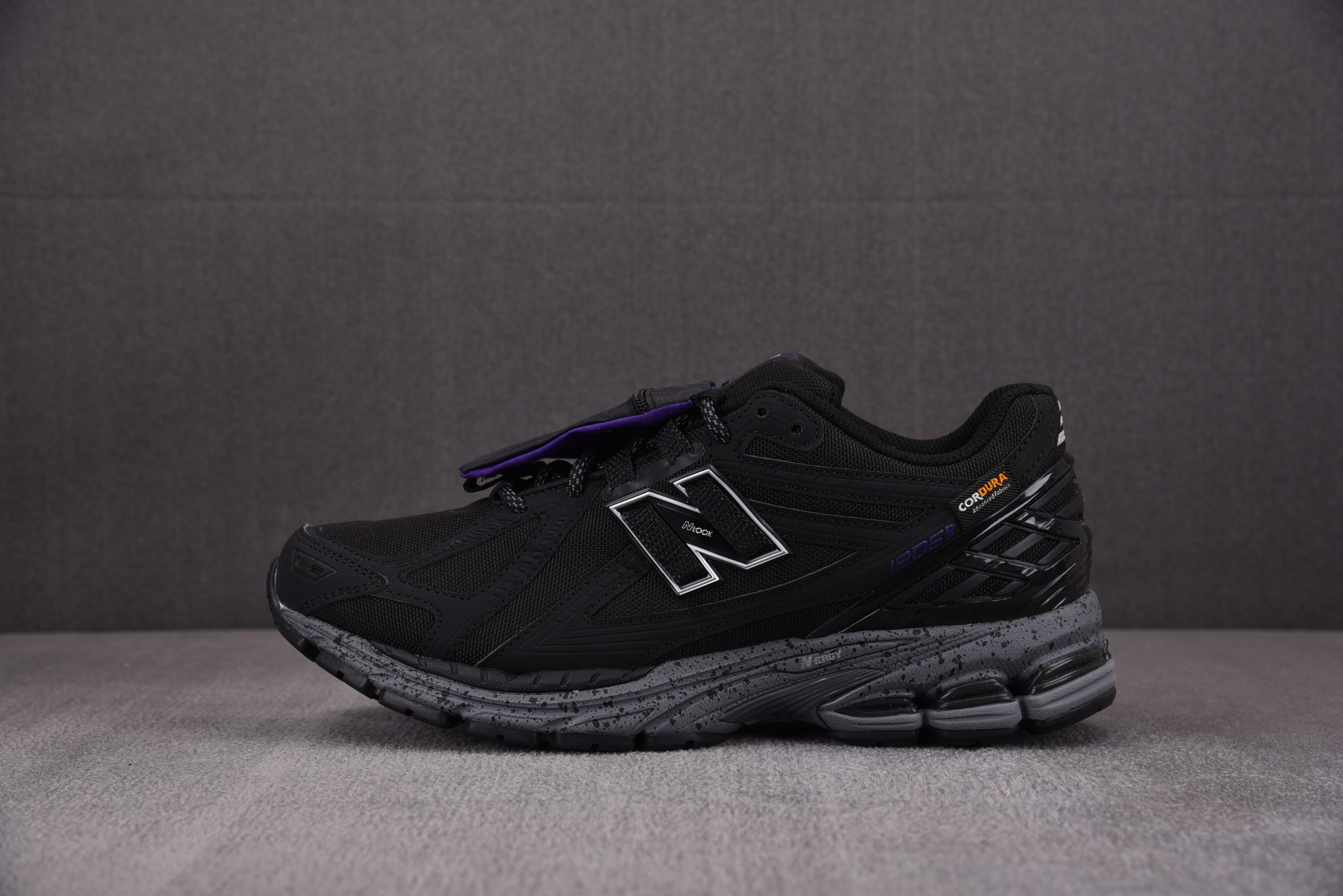 【M】New Balance NB 1906R 黑色 M1906ROC