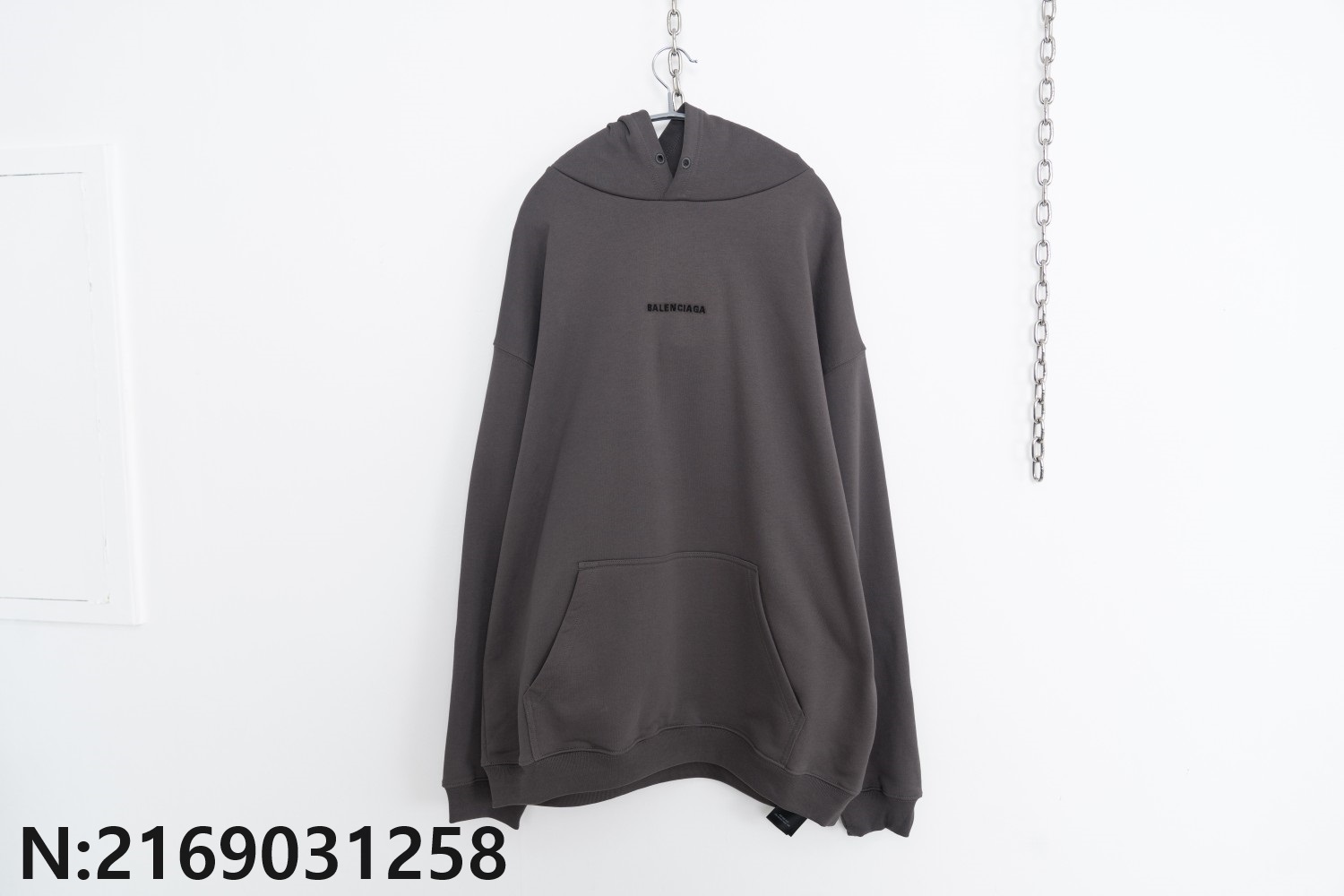 [사슬공장] 발렌시아가 모노그램 자수 후드티 라이트 브라운 balenciaga