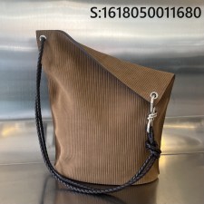 징 팩토리 보테가베네타 미디움 노트 버킷 자코빈 폰덴테 755083 41*28*12cm 