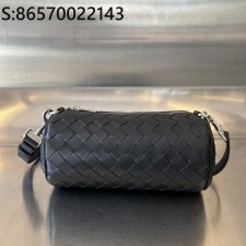 징 팩토리 보테가베네타 미니 인트레치아토 배럴 블랙 777391 20.5*10.5*10.5cm 