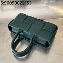 징 팩토리 보테가베네타 미니 EW 아르코 토트 백 776778 11*22*5.5cm 흑녹색 
