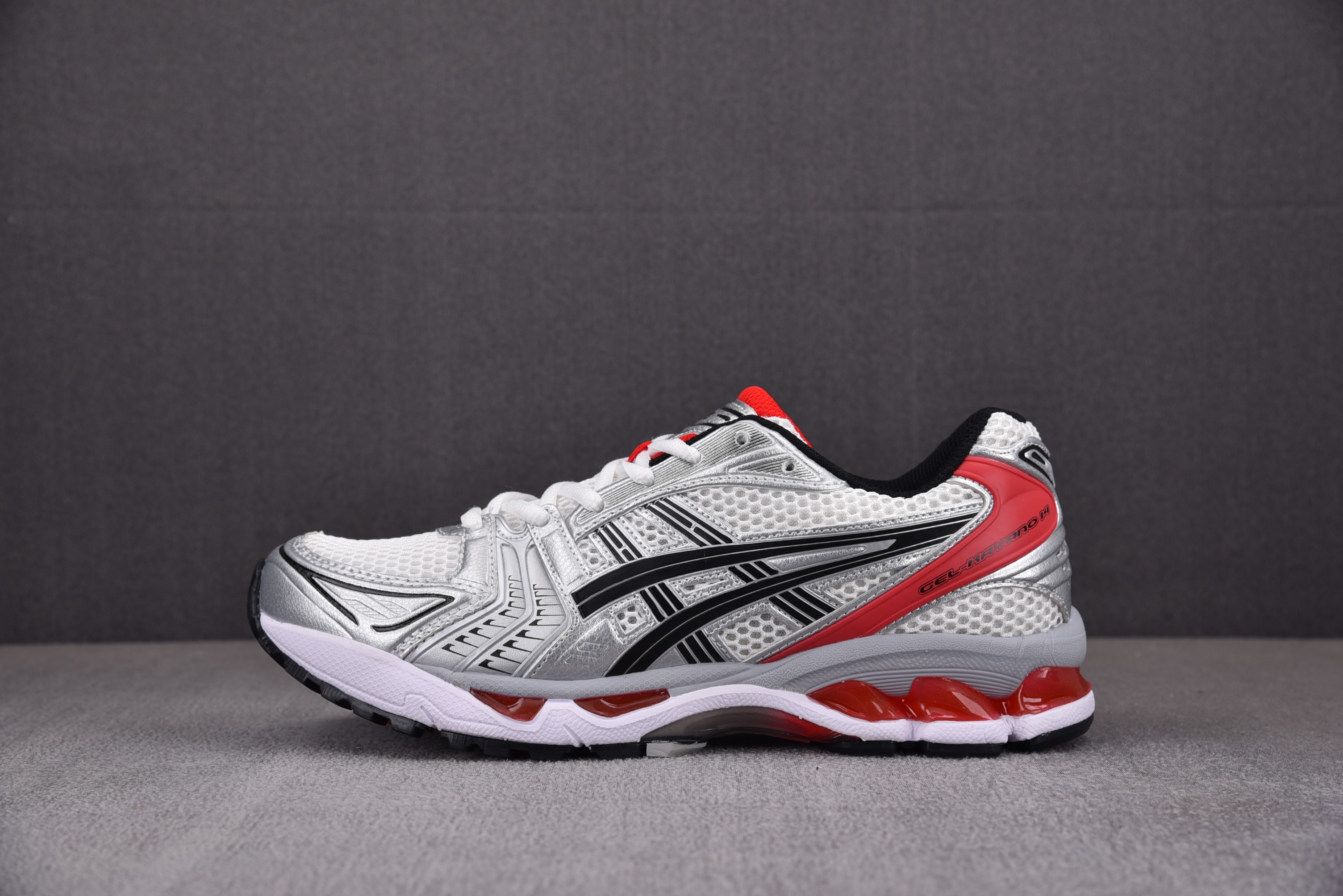 아식스 젤 카야 Asics Gel-Kayano 14 화이트 클래식 레드 1201A019-103 