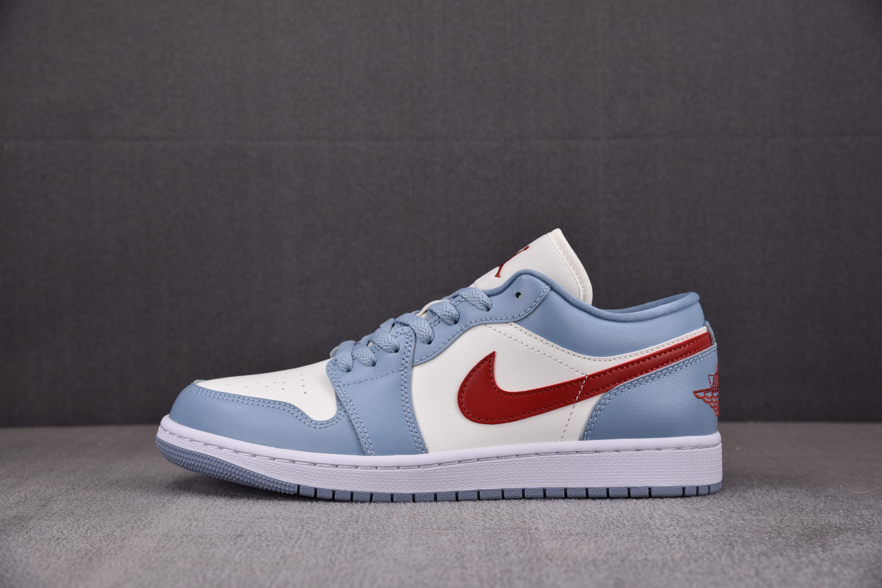 【CJ】WMNS Air Jordan 1 Low“Blue Grey Dune Red”蓝白红 DC0774-164