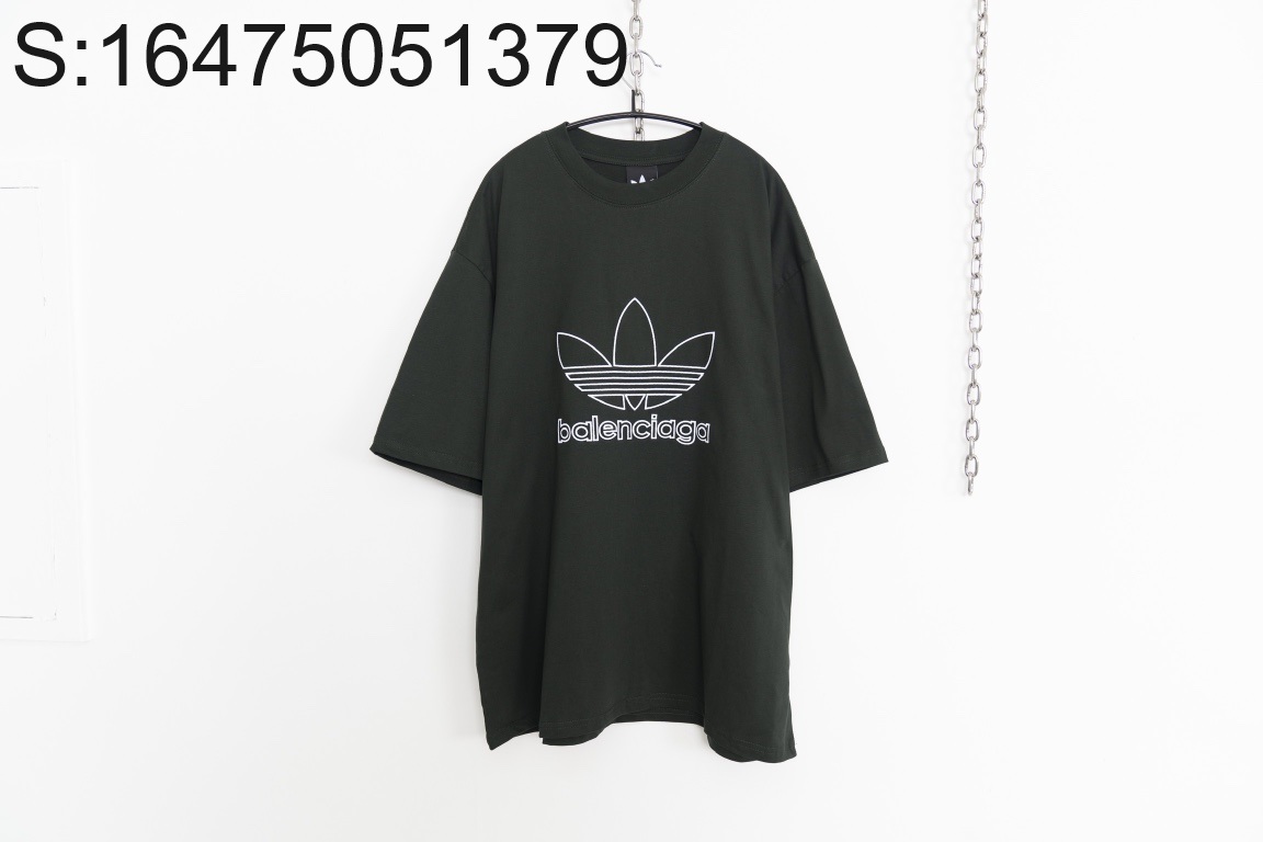 [사슬공장] 발렌시아가 아디다스 23SS 로고 자수 반팔티 다그 초록색 balenciaga adidas