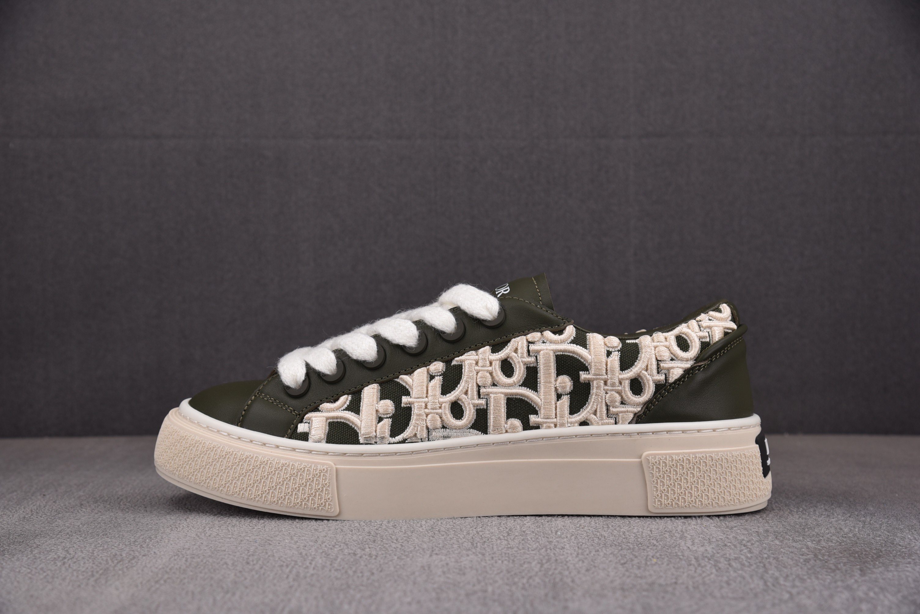 【BQ】DIOR B33 卡其色 디올