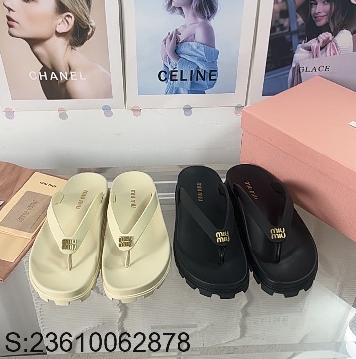 [327] 미우미우 모노그램 슬리퍼 조리 2컬러 3cm miumiu