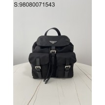 black frame 공장 프라다 리나일론 백팩 블랙 1BZ677 12*23.5*28cm 