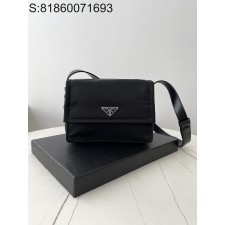 black frame 공장 프라다 스몰 패딩 리나일론 숄더백 1BD313 23*16*11cm 블랙 