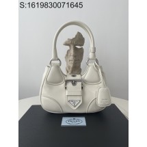 black frame 공장 프라다 문 패딩 나파 백 1BA381 7.5*22.5*16cm 화이트 