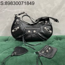 [dxg] 발렌시아가 르 카골 라지 숄더백 큐빅 블랙 33*16*10cm 