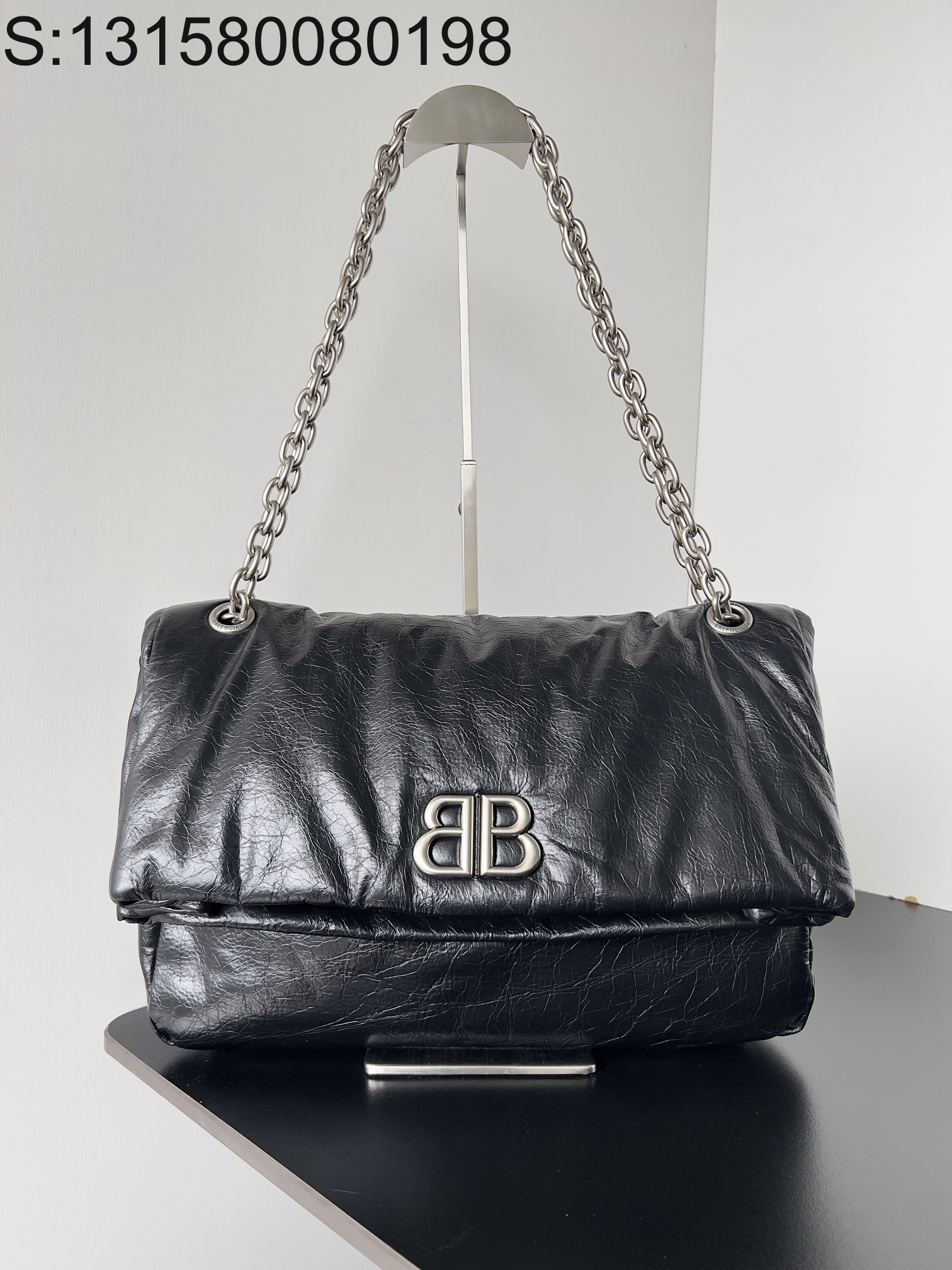 [dxg] 발렌시아가 모나코 미디엄 체인백 32.5*22*9.9cm 블랙 빈티지 실버 장식  