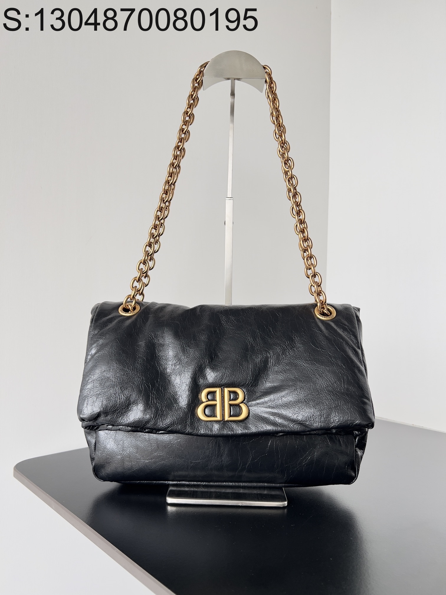 [dxg] 발렌시아가 모나코 스몰 체인백 27.9*18*9.9cm 블랙 빈티지 골드 장식  