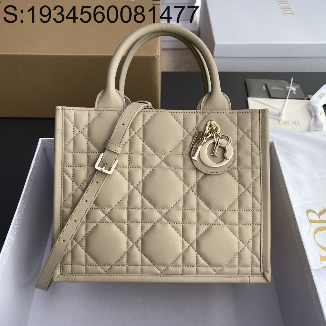 [JHL]디올 스몰 디올 북 토트 매크로까나쥬 26.5*21*14cm 누드 