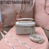 [JHL] 미우미우 마테라쎄 나파 레더 숄더백 18*11.5*8cm 회백색 