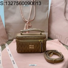 [JHL] 미우미우 마테라쎄 나파 레더 숄더백 18*11.5*8cm 브라운 