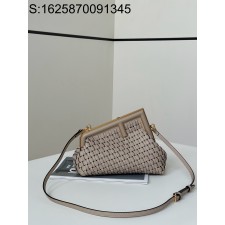 [니콜] 펜디 퍼스트 백 순색 편직 24*9*18cm 브라운 