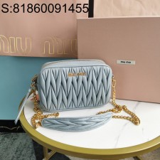 [JHL] 미우미우 마테라쎄 나파 가죽 숄더백 5BH118B 20*13*5.5cm 남회색 