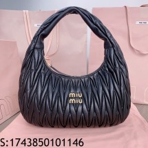 [JHL] 미우미우 완더 마테라쎼 나파 가죽 호보 백 5BC108 29*24*10cm 블랙