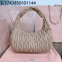 [JHL] 미우미우 완더 마테라쎼 나파 가죽 호보 백 5BC108 29*24*10cm 다크 누드 