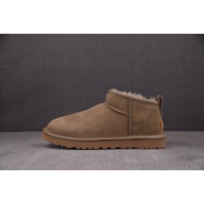 UGG Classic Ultra ...