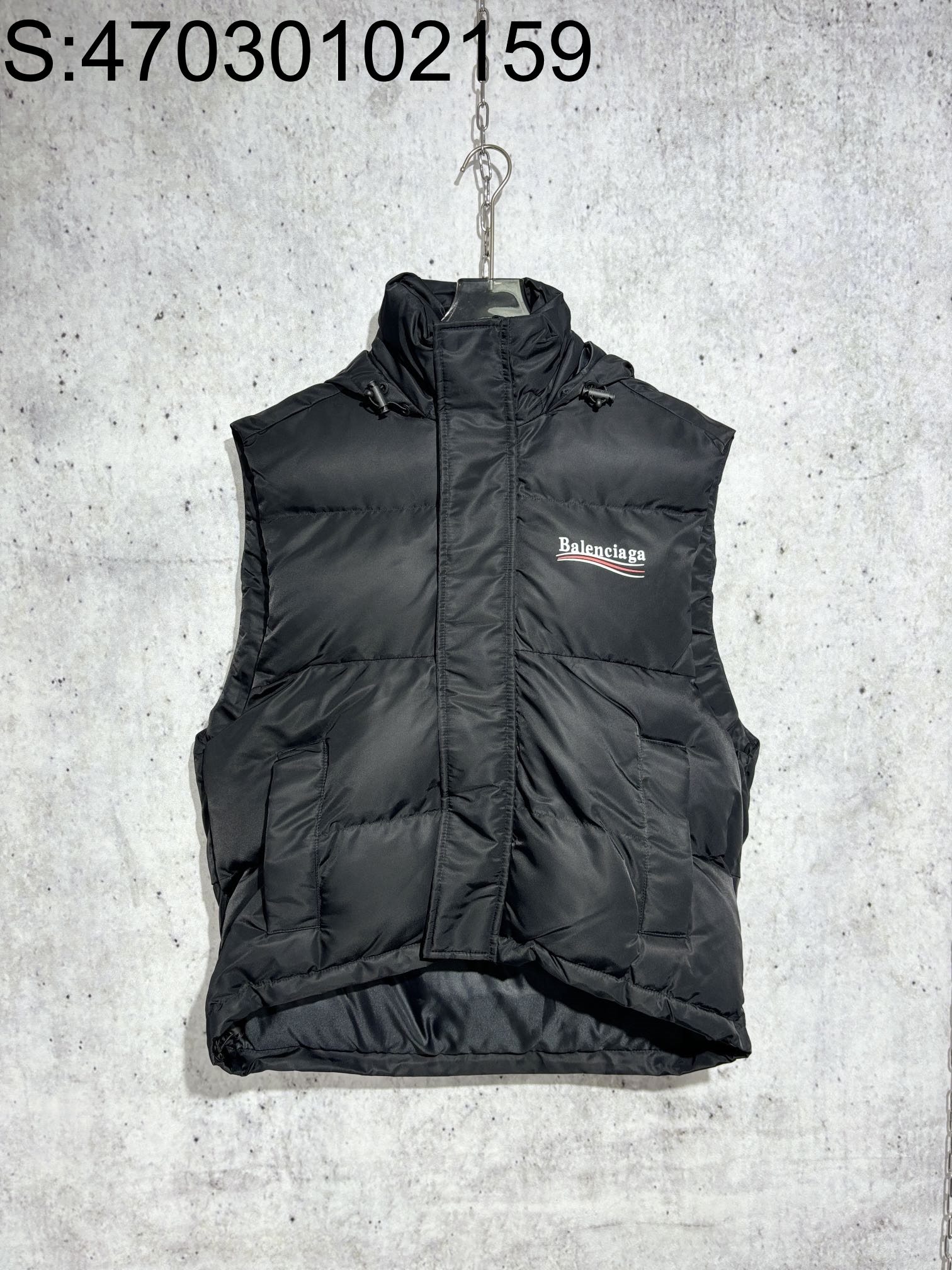 [사슬공장] 발렌시아가 모노그램 웨이브 패딩 조끼 블랙 balenciaga