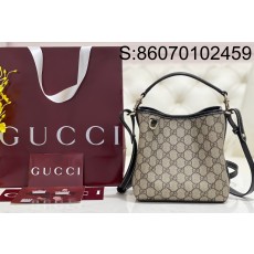 [JHL] 구찌 GG 엠블럼 숄더백 815118 20.5*18*11.5cm 블랙 