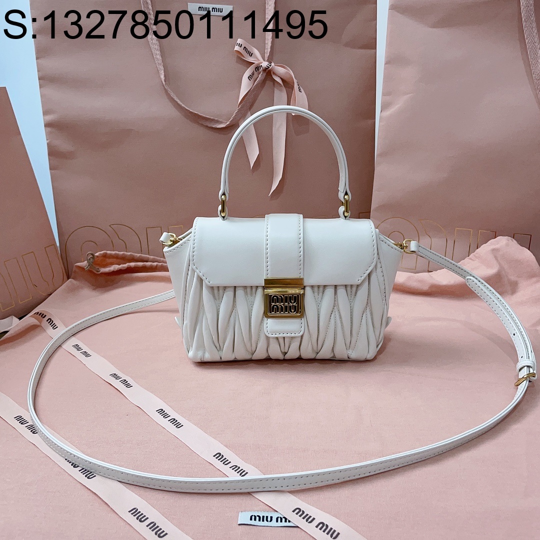 [JHL] 미우미우 마테라쎄 나파 레더 핸드백 17*12.5*7cm 5BP0 화이트 