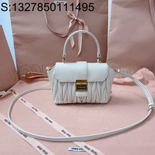 [JHL] 미우미우 마테라쎄 나파 레더 핸드백 17*12.5*7cm 5BP0 화이트 