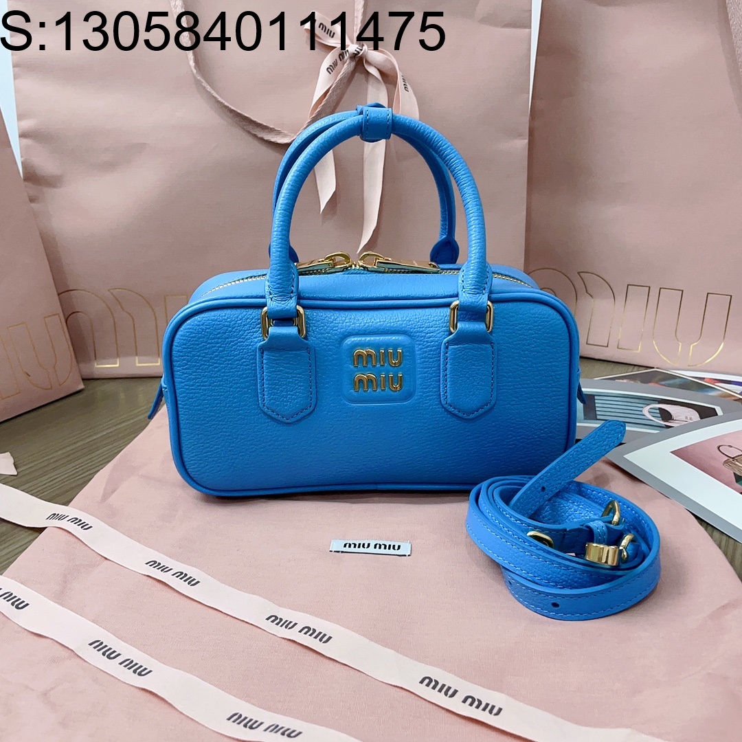 [JHL] 미우미우 금장 아르카디 가죽 백 5BB142 22*10.5*7.5cm 스카이 블루 